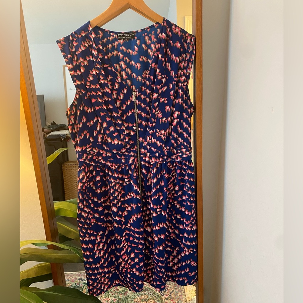 Forever 21 Front Zipper Dress Size 2X